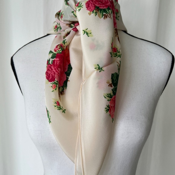 Yves Saint Laurent Vintage Silk Scarf Floral Print, Hand-Rolled Edges Japan - Picture 2 of 10